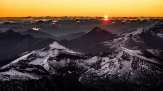 Sonnenaufgang vom Gipfel des Großglockners aus. Foto: Heinz Zak
