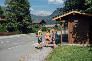 Mit Bahn und Bus zum Bergsport