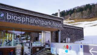 biosphären.parkhaus im Großen Walsertal von außen