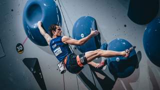 Kletterer Adam Ondra beim Leadwettkampf WM Bern