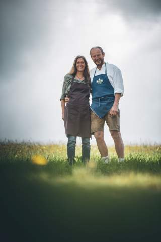 Das Hüttenwirtspaar Evelyn und Tom von der Franz-Fischer-Hütte im Porträt