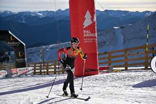 Antonia Niedermaier (DAV Bad Aibling) beim Vertical Weltcup in Andorra