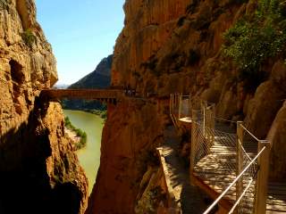 Caminito del Rey, Brücke über die Klamm