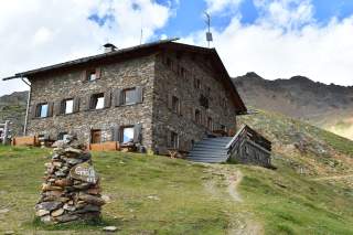 Berghütte aus Stein