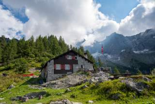 Sasc-Furä-Hütte