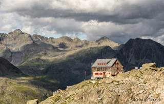 Hütte im Gebirge