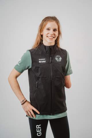 Porträt Carolin Heberle vom Perspektivkader Paraclimbing.