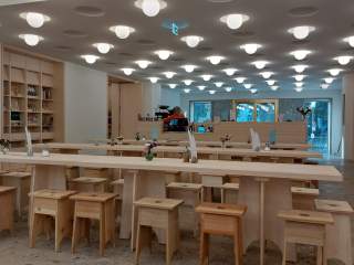 Café Isarlust im Foyer des Alpinen Museums