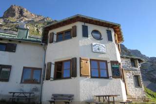 Die Augsburger Hütte.