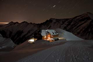 Die Krefelder Hütte auf 2295m.