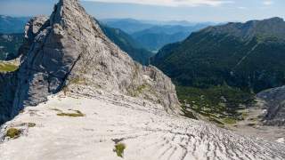 Dachlgrat - Über den Dachlgrat kraxelt man zum Hochtor-Gipfel. Foto: Iris Kürschner