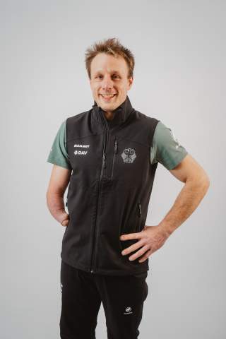 Porträt Kevin Bartke vom Olympiakader Paraclimbing.