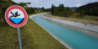 abgeleite Isar im Kanal, die Isarausleitung bei Krün