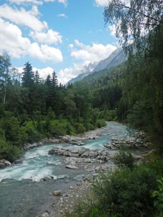 Rauschender Gebirgsbach
