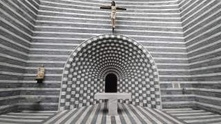 Innenraum einer Kirche aus Marmor