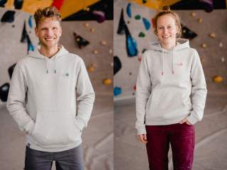 Graue Hoodies mit lässigem Schnitt für Damen und Herren mit kleinem Berge-Print und Edelweiß auf der Brust