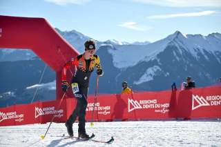 Moritz Bauregger (DAV Berchtesgaden) kurz vor dem Ziel des U18 Vertical bei der WM in Morgins (SUI)