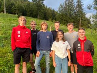 Die Trainingsgemeinschaft 2 mit Trainer Andreas Eder bei der Vorbereitung im Allgäu