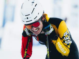 Marc Dürr (DAV Allgäu-Kempten) im Ziel nach dem Vertical in Shahdag (AZE).