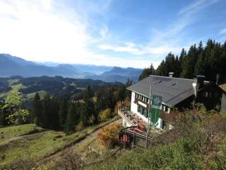 Hütte mit Weitblick