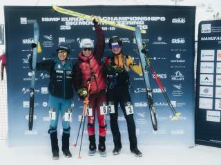Siegerpodest bei der Skimo-EM 2026
