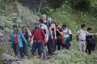 Die Studierenden der Uni Oldenburg auf dem Leitersteig zur Brunnsteinhütte
