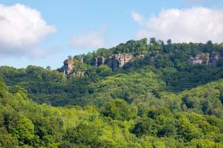 weserbergland-adobestock-1702292965.jpeg