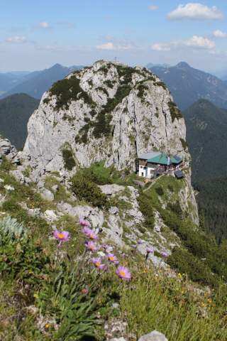 Die Tegernseer Hütte zwischen Ross- und Buchstein