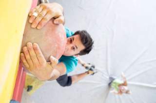 Beim Bouldern klettert man in Absprunghöhe. Beim Bouldern klettert man in Absprunghöhe.
