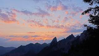 Sonnenaufgang am Brandnergraben