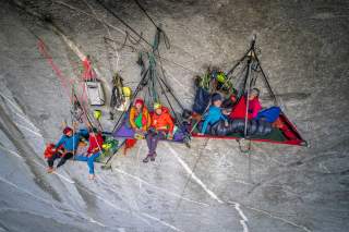 Expedkader Frauen in Portaledges Expedkader Frauen in Portaledges