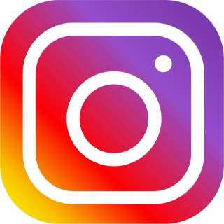 Logo der Social-Media-Plattform Instagram mit stilisierter weißer Kamera auf einem Farbverlauf von Gelb über Rot zu Lila.