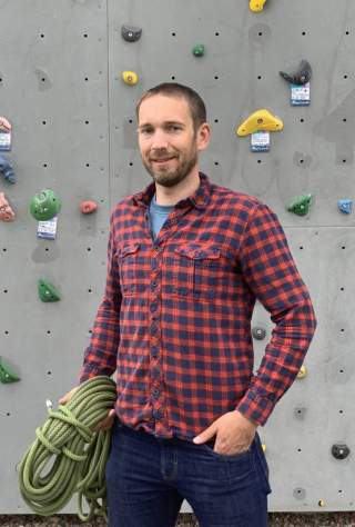 Jonas Loss: Betriebsleiter des Kletterzentrums und Initiator des Nachhaltigkeitskonzepts. Foto: DAV Kletterzentrum Bremen