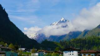 Das Kitzsteinhorn in den Wolken