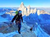 pan246-lise-billon-cerro-torre.jpeg Alpinistin Lise Billo am Cerro Torre