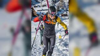 Finn Hösch quält sich Berg hoch