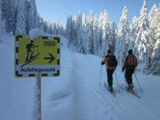 Skitouren-auf-Pisten-2©DAV-Manfred-Scheuermann Skitouren-auf-Pisten-2©DAV-Manfred-Scheuermann